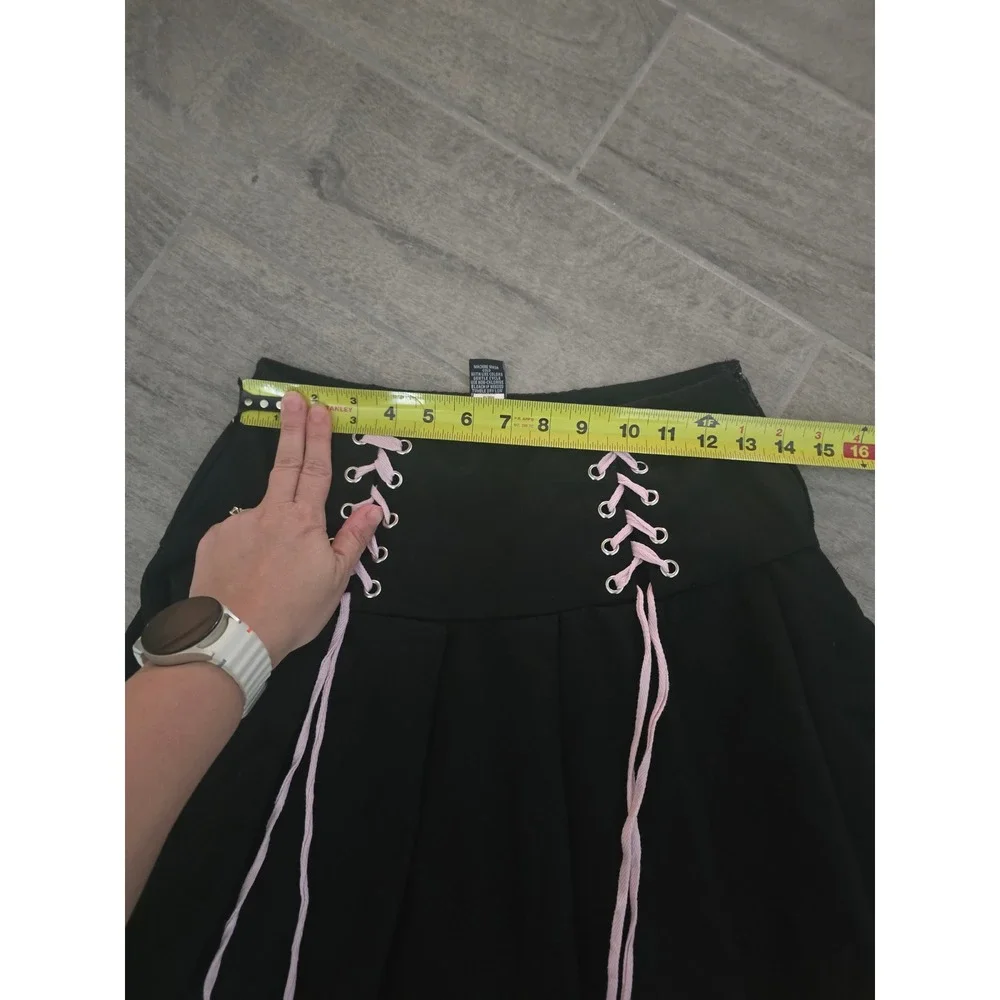 Hot Topic Black Mini Skirt Lace Up Pleated Gothic Emo Punk Womens Medium Costume